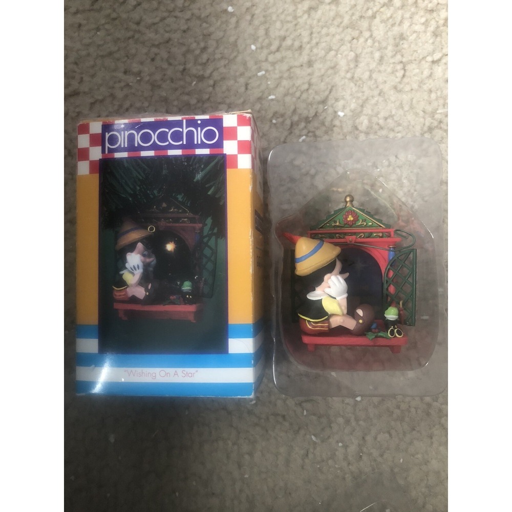 ENESCO DISNEY PINOCCHIO CHRISTMAS ORNAMENT WISHING ON A STAR COLLECTIBLE HOLIDAY